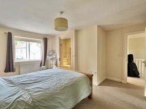 Photo 19- click for photo gallery